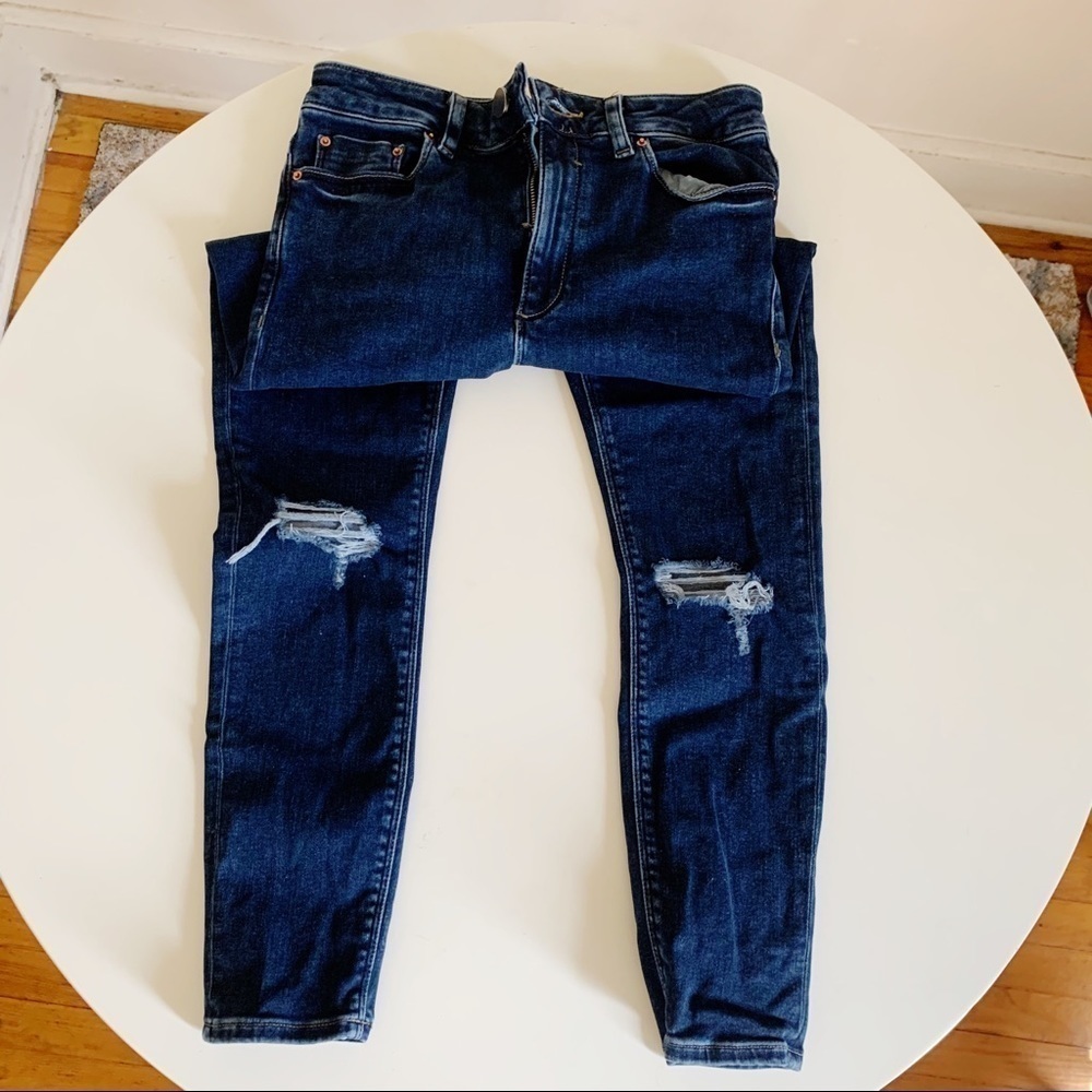 ASOS Distressed Skinny Jeans Women’s Size 26